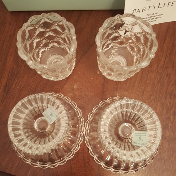 23:01- Vintage PartyLite  Crystal Candle Holders Set - Picture 7 of 8